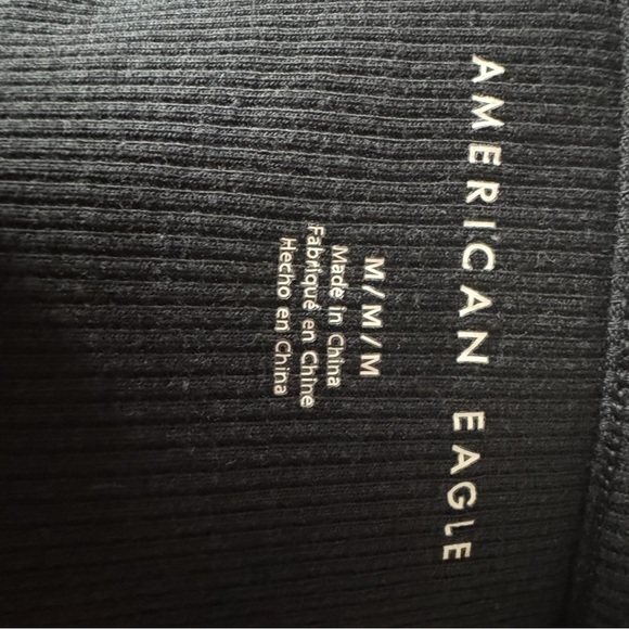 American Eagle Outfitters Black Long Sleeve - Picture 4 of 5